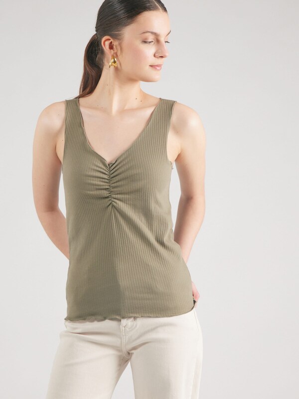 Hailys Топ 'In44es' каки