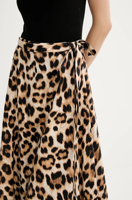 Пола MUNTHE UBBA