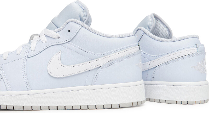 Сникърси Nike Air Jordan 1 Low Se (GS) FV8486 400 Син