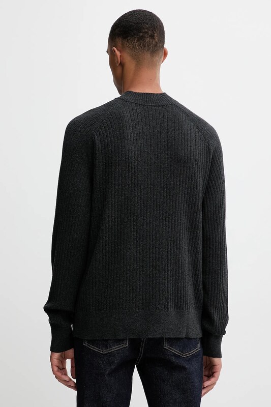 Пуловер с вълна Filippa K