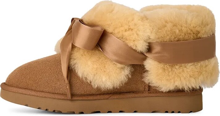Велурени апрески UGG Bailey Tie