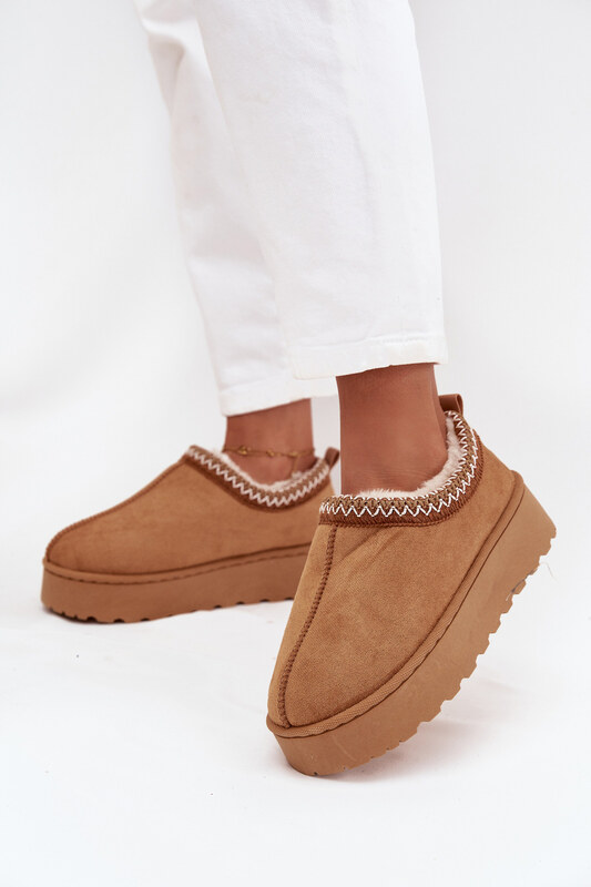 Boto Ниските дамски зимни обувки с бродерия на платформа Камел Талиах