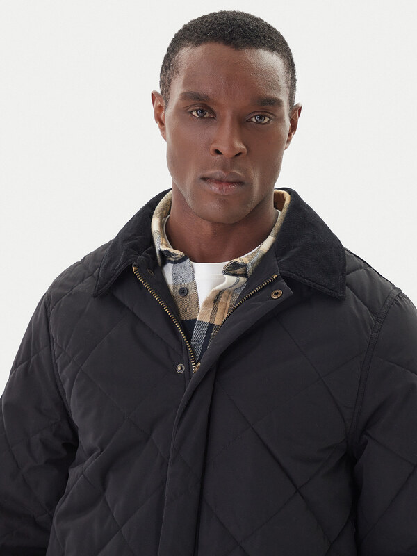 Преходно яке Hunter