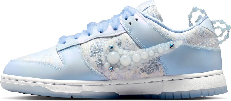 Nike Dunk Low x Susan Fang "Hydrogen Blue" Wmns - Жени - Кецове Nike - Синьо - HV8575-100