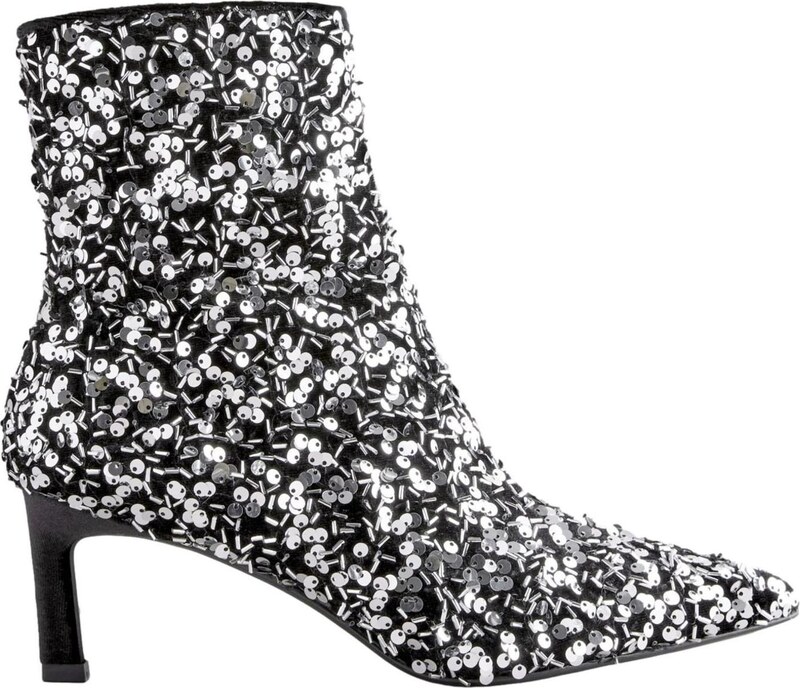 Next Къси ботуши 'Forever Comfort' черно