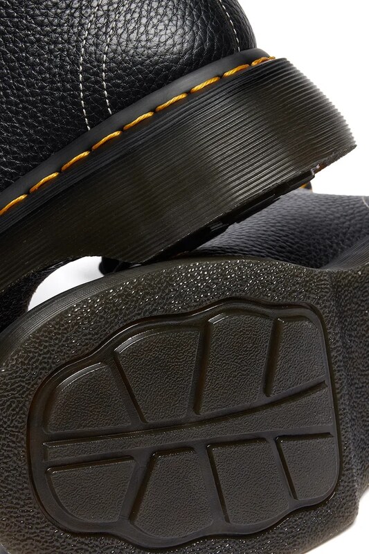 Кожени боти Dr. Martens Buzz 8i