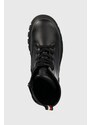 Детски зимни обувки Tommy Hilfiger в черно