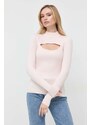 Пуловер Guess дамски в розово от лека материя с ниско поло