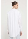 Памучна риза HUGO дамска в бяло със свободна кройка с класическа яка 50515741