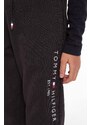 Детски панталон Tommy Hilfiger в черно с апликация KS0KS00214