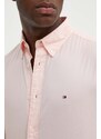 Памучна риза Tommy Hilfiger мъжка в розово със стандартна кройка с яка копче MW0MW30934